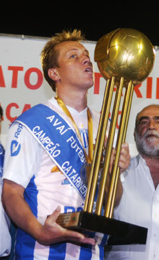  Ricardo Duarte  �/�