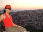 "Visite o Castelo de S�o Jorge no finalzinho da tarde para aproveitar o p�r-do-sol sobre o Tejo e o centro da cidade"