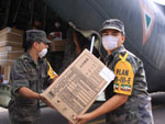 Mxico - Militares recebem medicamentos e materiais antisspticos doados de diversos pases