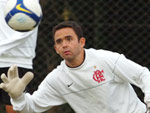 Juan trabalhou como goleiro no racho