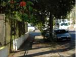 A rua Otto Boehm ganhou comrcio e servios sofisticados nos ltimos anos, que convivem lado a lado com residncias antigas e prdios de projetos mais ousados. A natureza est presente nos canteiros floridos e nas rvores frondosas. Tudo garante um charme especial para a antiga Lilienstrasse