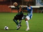 Marcelinho Paraba, do Coritiba, deu trabalho  marcao azurra e marcou o segundo do time paranaense