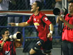 Logo no primeiro minuto de jogo o Caracas abriu o placar da partida com gol de Gabriel Cichero