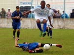 Nandinho precisou &quot;pular corda&quot; para fugir da marcao  