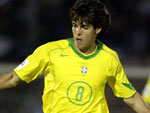 Kak carrega a bola durante o empate realizado em 2005
