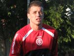 10/06 - Com dores, sai mais cedo do treino