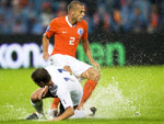 Holanda 2x0 Noruega – A seleo holandesa venceu a Noruega e j est classificada para a Copa de 2010