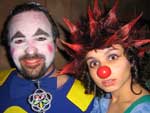 Juliana Fausto Flores: &quot;Festa  fantasia organizada por um aluno do curso de Administrao da FURG. Na foto, aparecem Juliana e Bruno que namoram h 6 anos&quot;