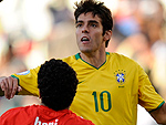 Desde os minutos iniciais, o Brasil comeou dominando o jogo e buscando abrir o placar.