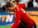 Espanha 1x0 Iraque – Na partida, a Espanha no teria uma vida fcil como contra a Nova Zelndia. O Iraque pressionou ao mesmo tempo que sofria com as investidas da Espanha.