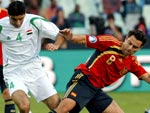 Espanha 1x0 Iraque – Na segunda etapa, a Espanha entrou mais focada e buscando o gol. Aos 6 minutos, David Villa quase marca, ao ficar sozinho na frente do gol. Mas a bola foi por cima do gol.