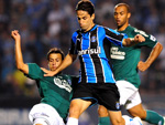 Jonas teve boa chance de abrir o placar aos 26 minutos do primeiro tempo, mas desperdiou