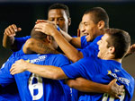 Cruzeiro 2x4 Barueri – Jogando em casa, o Cruzeiro saiu na frente e abriu o placar com gol de Jonathan marcado aos dois minutos de jogo