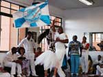Curso de mestre-sala e porta-bandeira promovido pelo projeto &quot;Samba no P e na Alma&quot;.