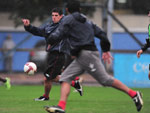 A equipe treinou no campo suplementar do estdio Olmpico