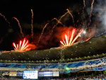 Torcida do Cruzeiro faz muita festa no estdio Mineiro