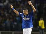 Com os trs gols aplicados, o Cruzeiro fica com vantagem para o jogo de volta