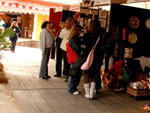 A feira de artesanato  uma das atraes da Praa das Comunicaes