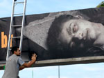 Painel da campanha Crack, Nem Pensar  montado no Ticen em Florianpolis