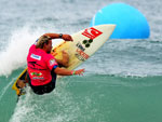 O americano Tanner Gudauskas passou em segundo nas baterias dos recordes de Gabriel Medina do Maresia Surf International 