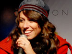 A cantora Lica cantou msicas de Amy Winehouse durante o show