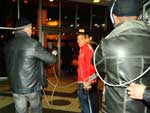 Taison se irritou com as cobranas 