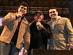 Amado Batista com os filhos Erich e Bruno