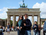 Christopher Frederich Henschel e Fernanda Pereira Gomes, de Blumenau, em Berlim (Alemanha) - Julho de 2009