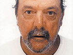 Alci Teixeira Brasil, 55 anos, residente em Viamo, permanece desaparecido desde 16 de maro. Informaes — 9213-3119.