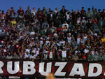 Torcida do Flamengo lotou o espao reservado a eles na Ressacada