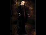 Caius nasceu cerca de 1300 antes de Cristo, apesar da data de sua transformao e seus poderes especiais serem desconhecidos. Mas ns sabemos que ele quer muito, muito matar Bella, Edward e Alice.