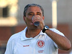 Tite ter problemas para escalar o Inter contra o Gois. Taison, Alecsandro, ndio, Sorondo e Sandro esto fora do jogo por leses e suspenses