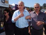 Ministro da Agricultura, Reinhold Stephanes, esteve presente na feira e participou do lanamento de uma cartilha do governo sobre a gripe
