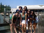 Vanessa Fernandes, Greice Teixeira, Amanda Michelle Weiss, Mariana Hermes Fagundes, Felipe Dias Lindner e Joana Vitoria de Souza, de Blumenau, em Veneza (It�lia) - Agosto de 2009