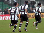 Fernandes (10) e Schwenck (9) marcaram os gols da vitria do Figueirense