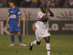 Hugo comemora o segundo gol tricolor