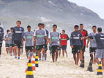 Jogadores se preparam para a partida contra o Paran, sbado em Curitiba