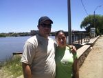 Eu e minha esposa em viagem a cidade de Rio Branco no Uruguai
