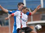 Lima travou duelo interessante com zagueiro Andr Turatto