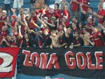 Torcida do Atltico Paranaense apoiando o time na Ressacada