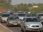 Foram pelo menos cinco quilmetros de congestionamento na freeway