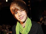 O gatinho Justin Bieber tem apenas 15 anos e j  cantor sensao internacional. Pelo seu talento  ele ja foi comparado a Justin Timberlake. Que moral, hein! Imagina quando crescer...
