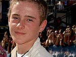 O irmo de Emma Watson, Alex Watson j  uma fofura, esperamos que ele siga os passos da irm para acompanharmos a fofura do garoto de perto
