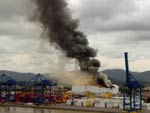 Incndio atinge a estrutura do Iceport, o frigorfico automatizado do Porto de Navegantes (Portonave)