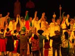 Coreografia com caracterizao das mais diferentes regies do Estado