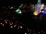 O Nativitante, espetculo do Natal Luz de Gramado,  uma pera ao cu aberto, onde cantores lricos, posicionados sobre balsas, remontam  origem do Natal. Chafarizes de gua desenham formas em meio a raios laser e fogos de artifcio costuram os temas do incio ao fim, numa comovente apresentao