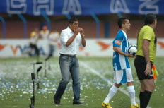 Fl&aacute;vio Neves