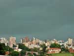 Tempo feio e vento forte em Passo Fundo