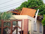&quot;Casas destrudas deixam a populao estado de choque&quot;, relata a leitora Aline Guzinski sobre a situao em Tramanda