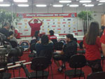 Imprensa aguardando o incio da coletiva com Felipe Massa